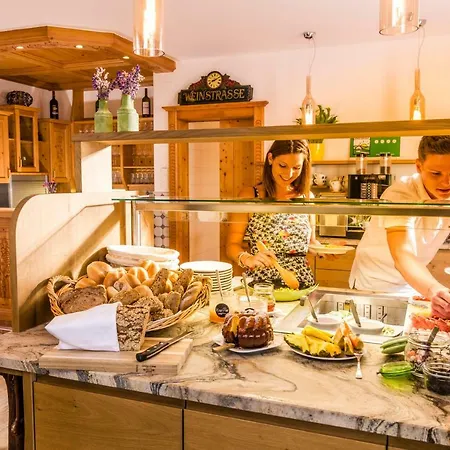 Gospodarstwo agroturystyczne Weingut-wohlfuehlzimmer Adam-lieleg *